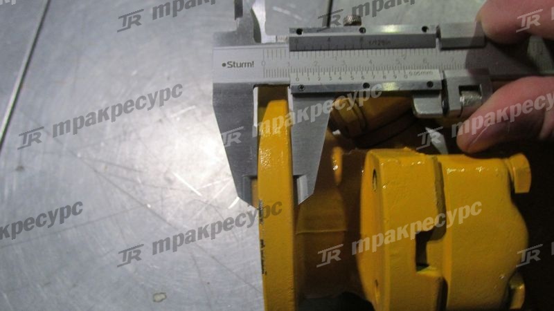 Вал карданный передний промежуточный ZL30