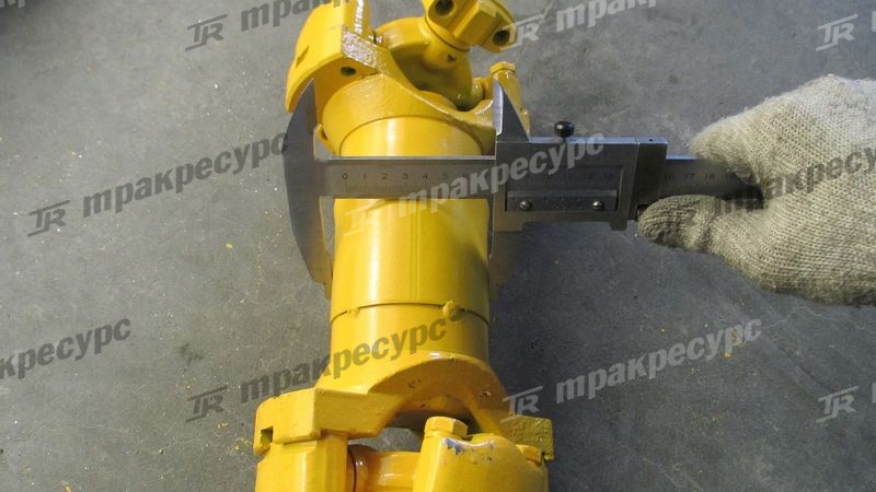 Вал карданный передний промежуточный ZL30
