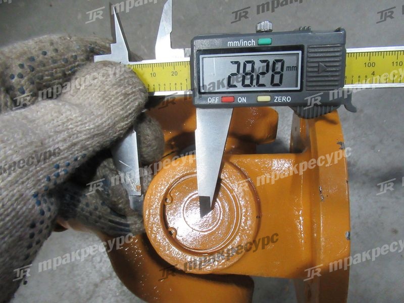 Вал карданный передний LW300