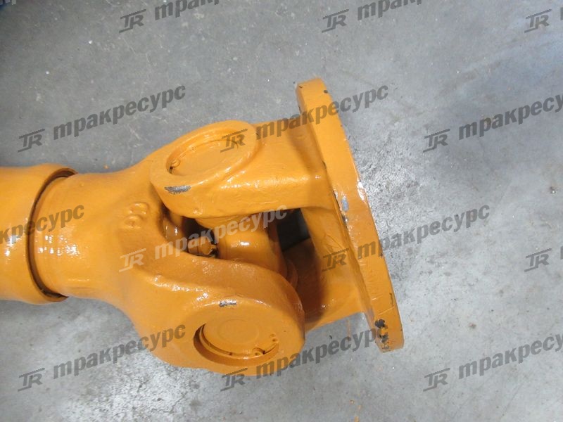 Вал карданный передний LW300