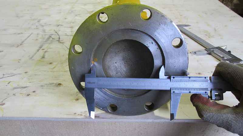 Вал карданный передний LW500