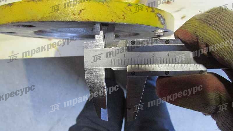 Вал карданный передний большой ZL50