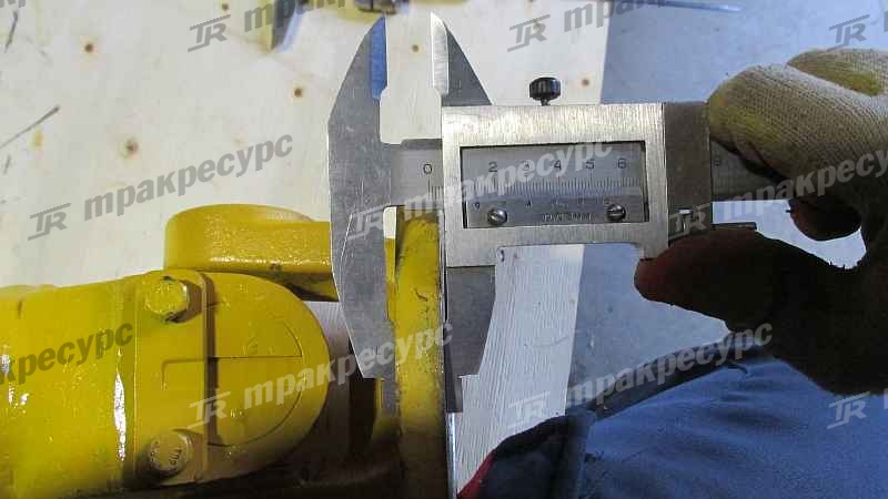 Вал карданный передний большой ZL50
