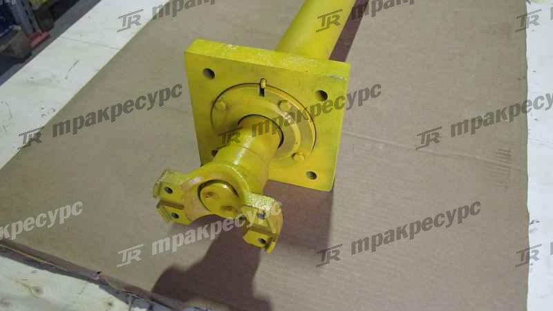 Вал карданный передний ZL50