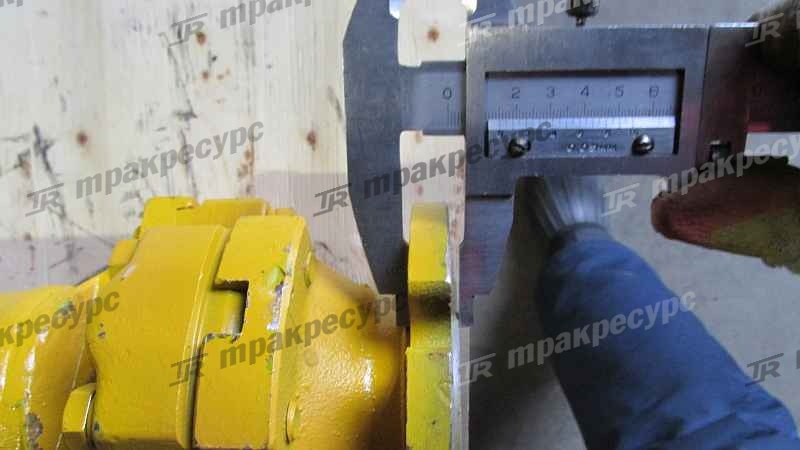 Вал карданный передний ZL50