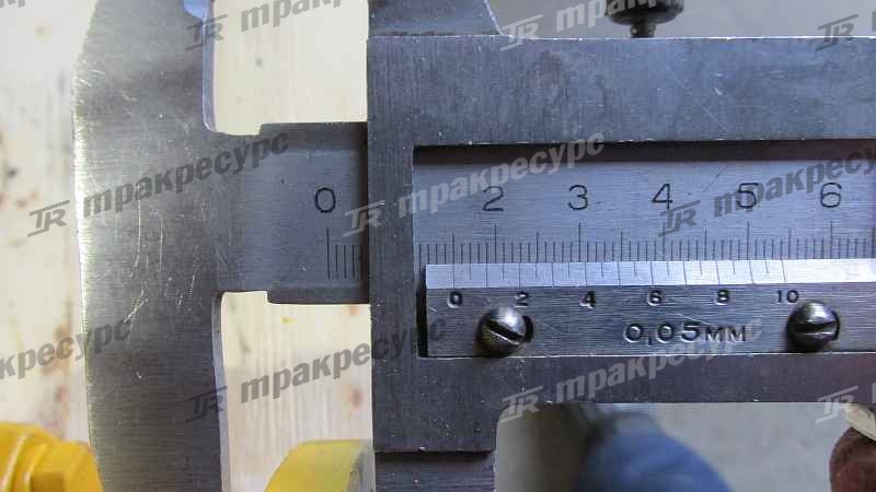 Вал карданный передний ZL50