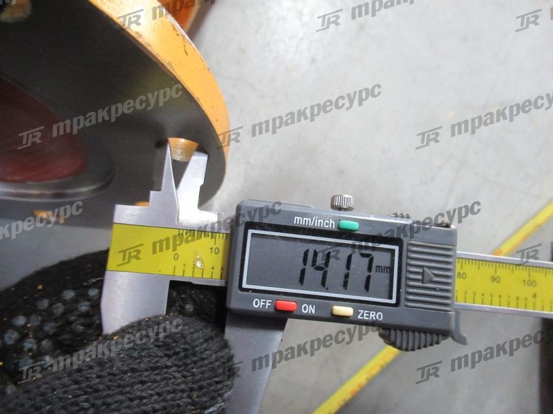 Вал карданный передний малый ZL50