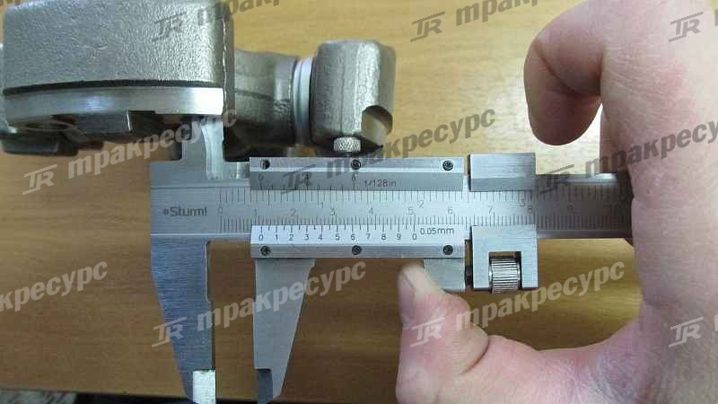 Крестовина переднего кардана ZL30