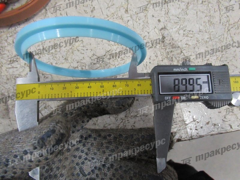 КБЧ цилиндра наклона LW300F