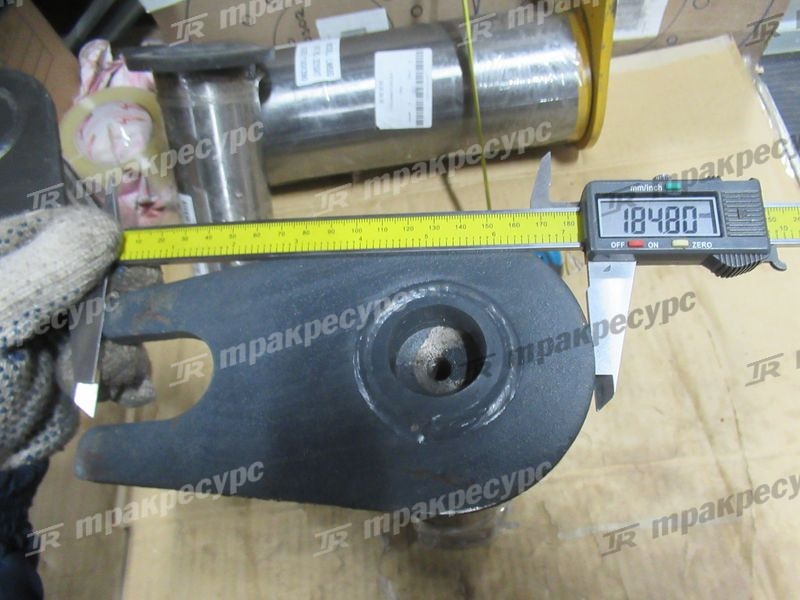 Палец 251800309