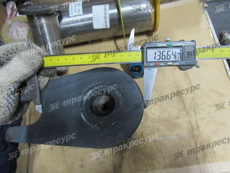 Палец 251800309