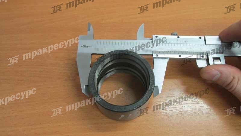 Втулка пальца балансира Z3.8-2