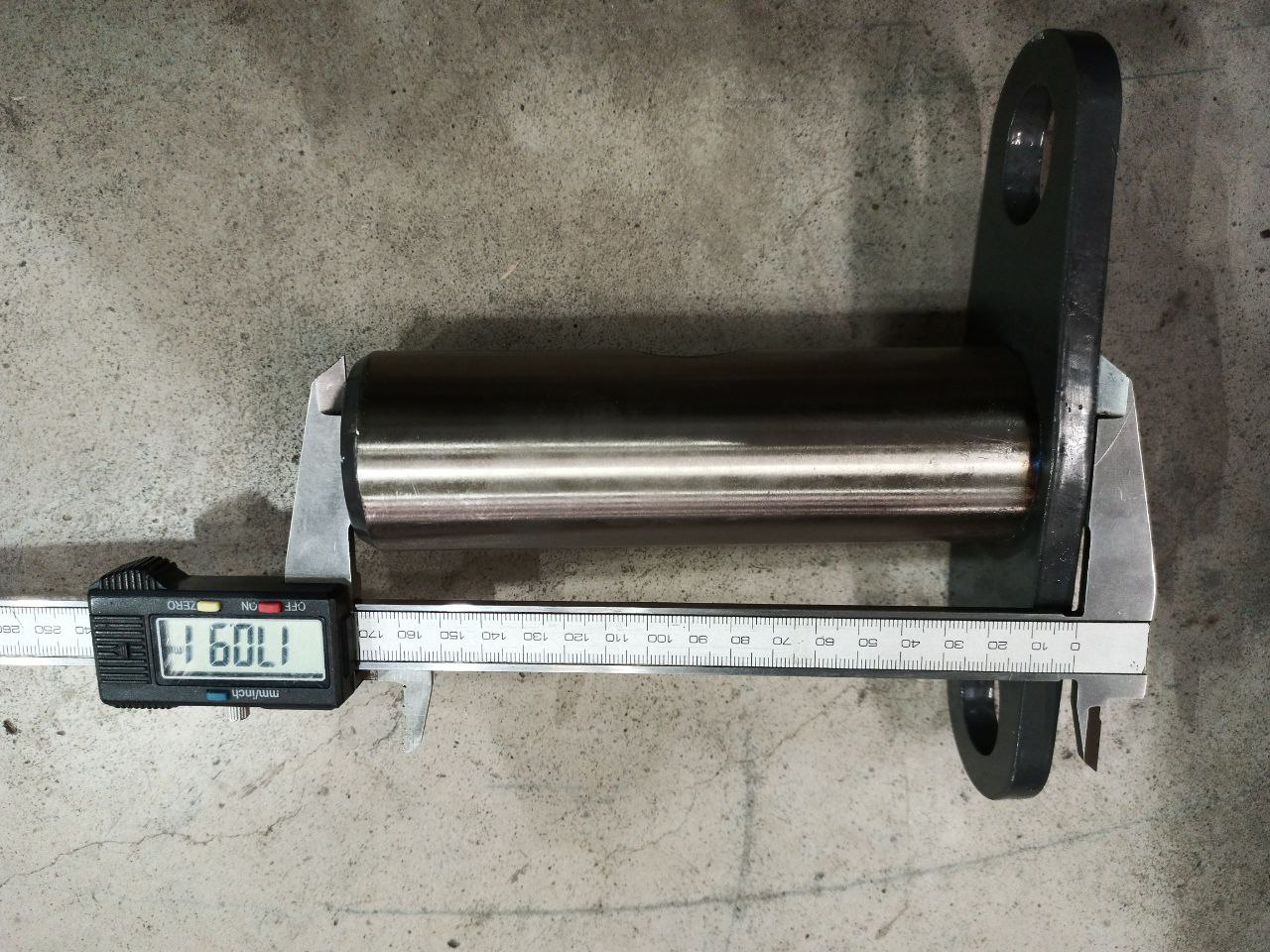 Палец 250200456
