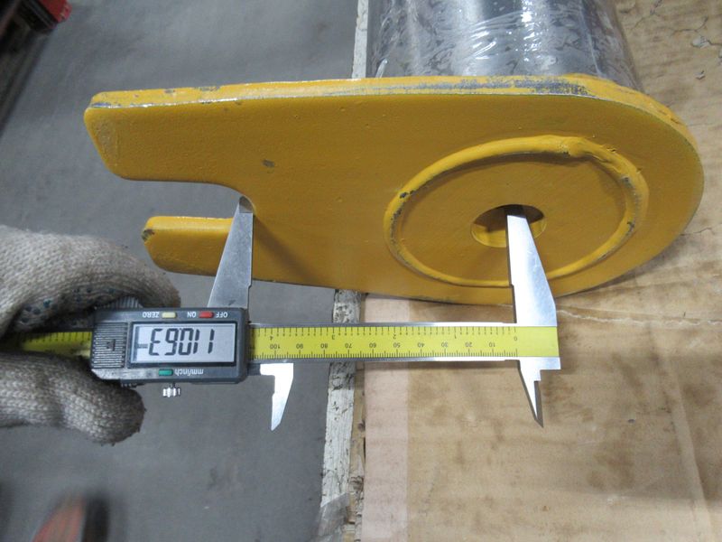 Палец 252100417
