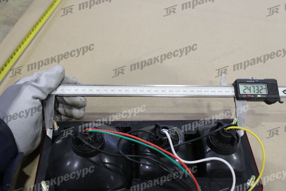 Фонарь задний 803502412