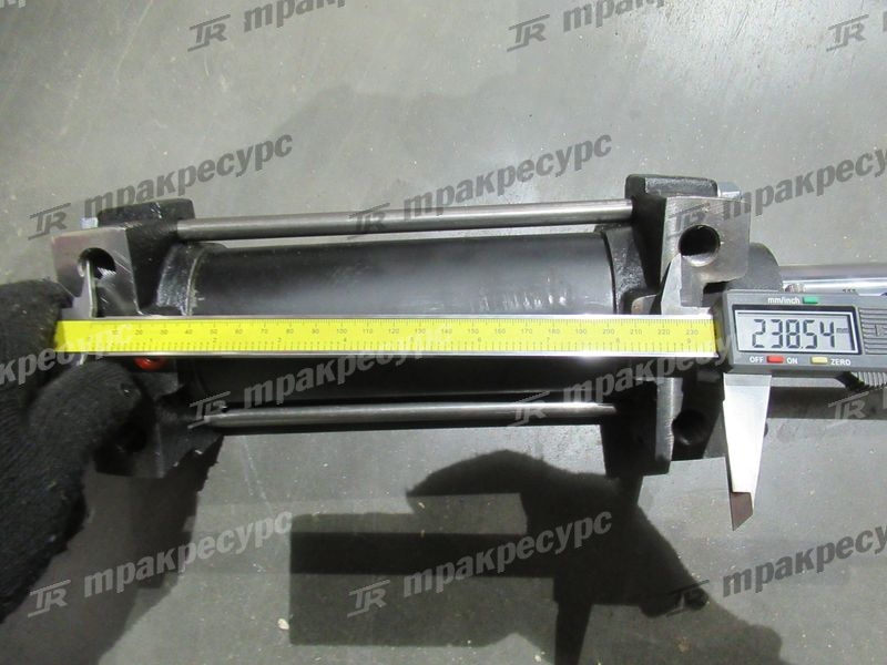 Цилиндр рулевой 3EA-64-51110