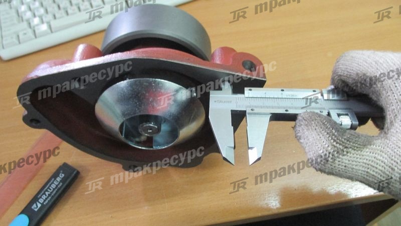 Насос водяной SC9D220