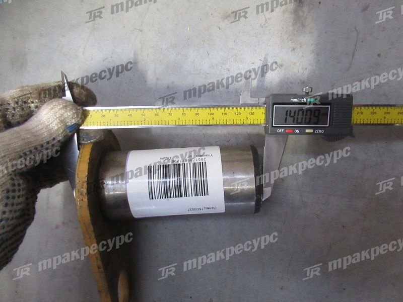Палец 15D0037