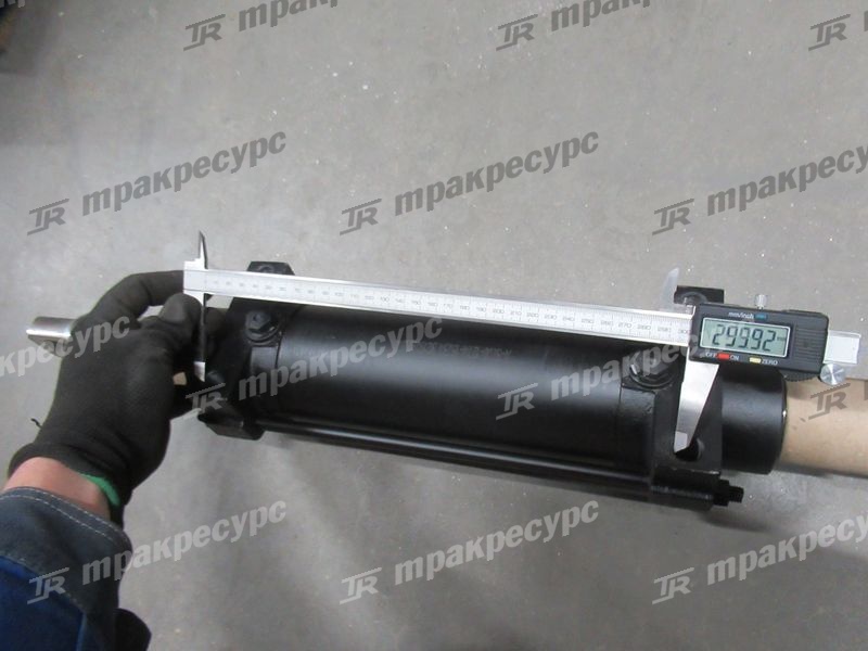Цилиндр рулевой 91F43-00700