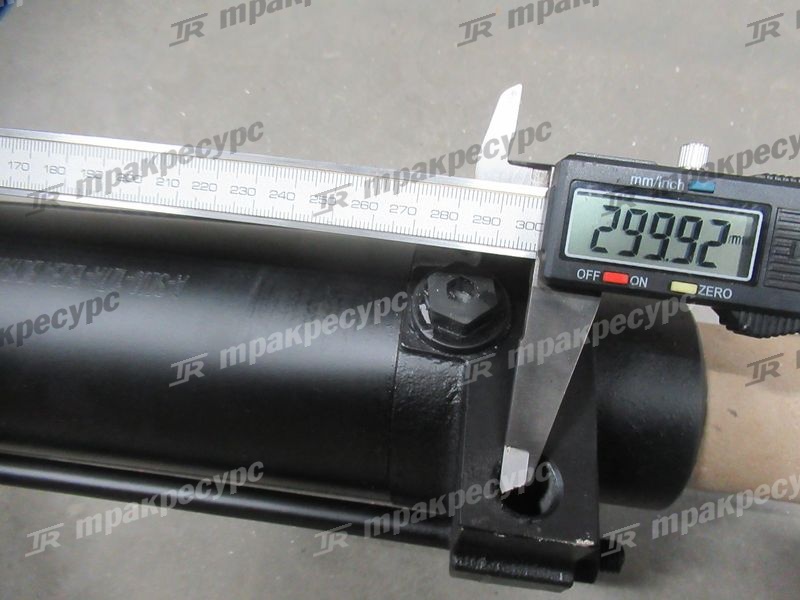 Цилиндр рулевой 91F43-00700