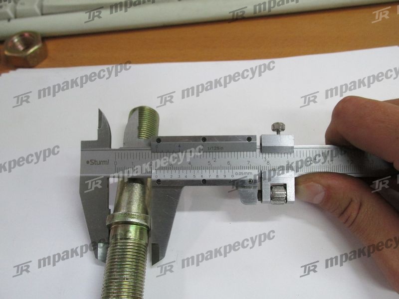 Шпилька ступицы ведущего моста НС CPCD20/25