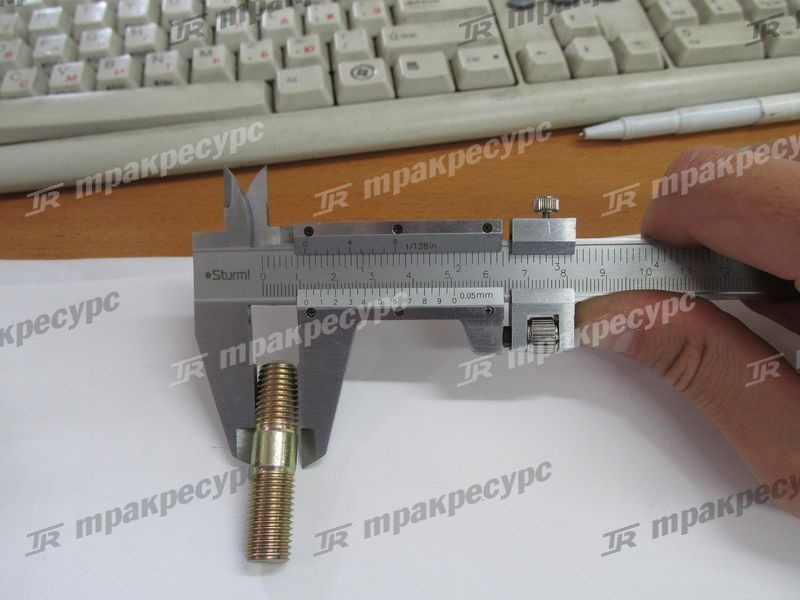 Шпилька крепления ступицы к ведущему мосту НС CPCD30/35