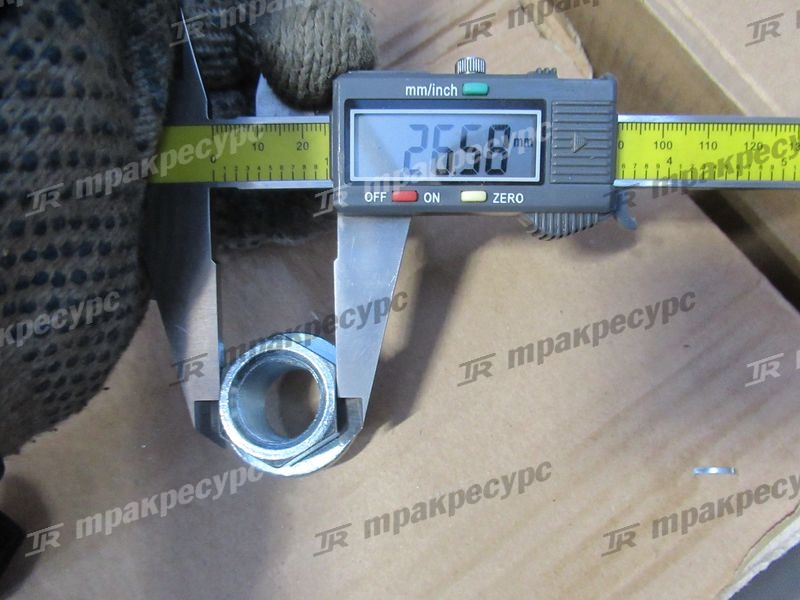 Шпилька ступицы ведущего моста НС CPCD30/35
