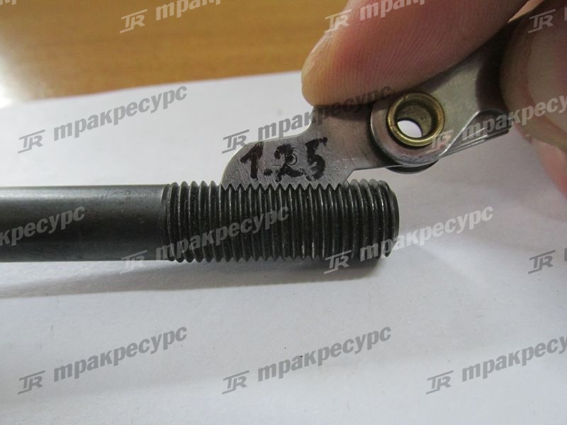 Болт головки блока YM129900-01200