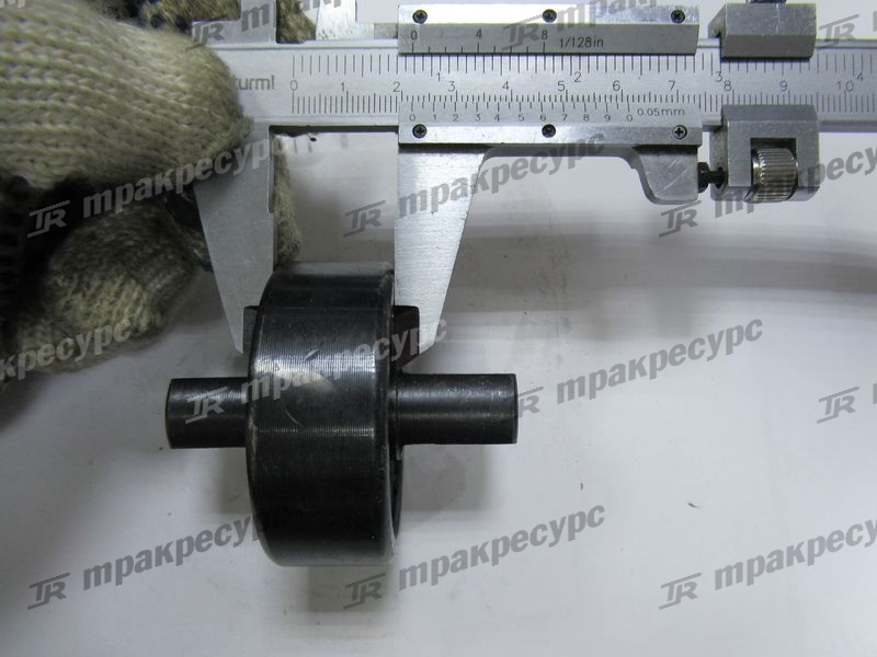 Ролик каретки боковой D28R0-92031