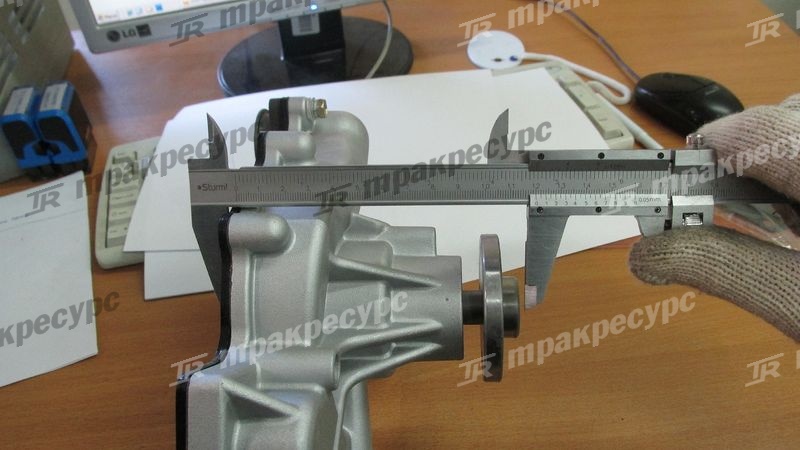 Насос водяной 4D92/4D94/4TNE92/4TNE94/4TNE98/4TNV94/4TNV98