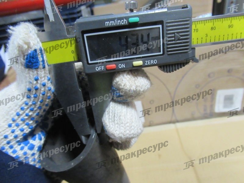 Патрубок 16512-23460-71