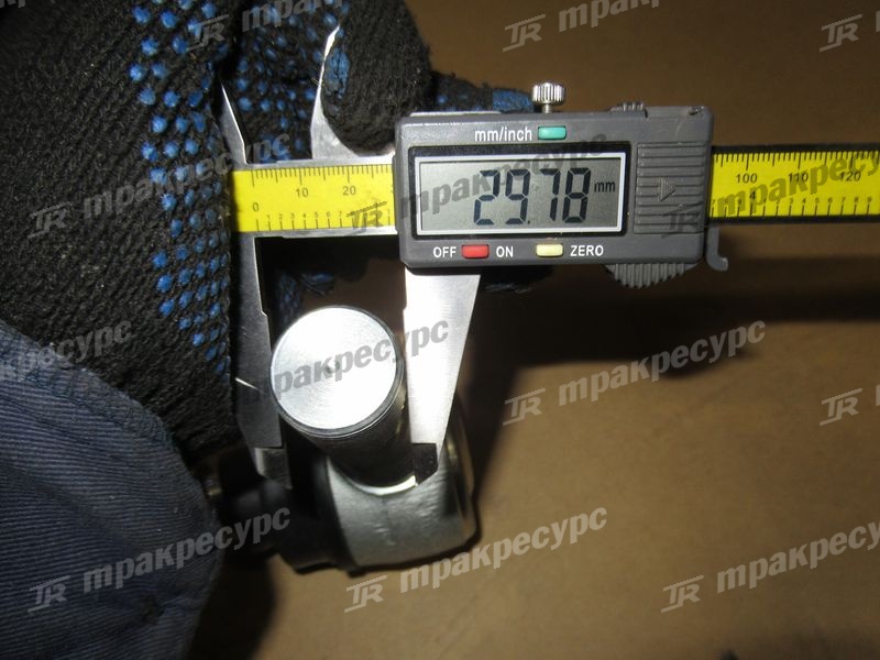 Наконечник рулевой левый XG3220