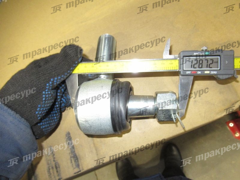 Наконечник рулевой правый XG3220