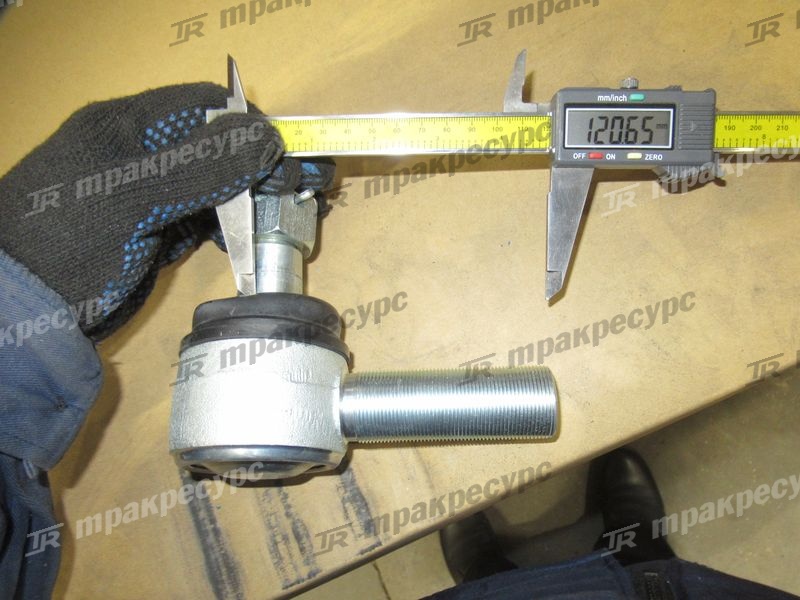 Наконечник рулевой правый XG3220