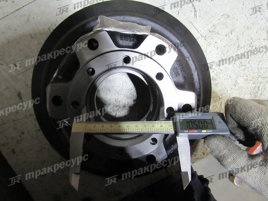 Тормозной барабан 42411-16602-71