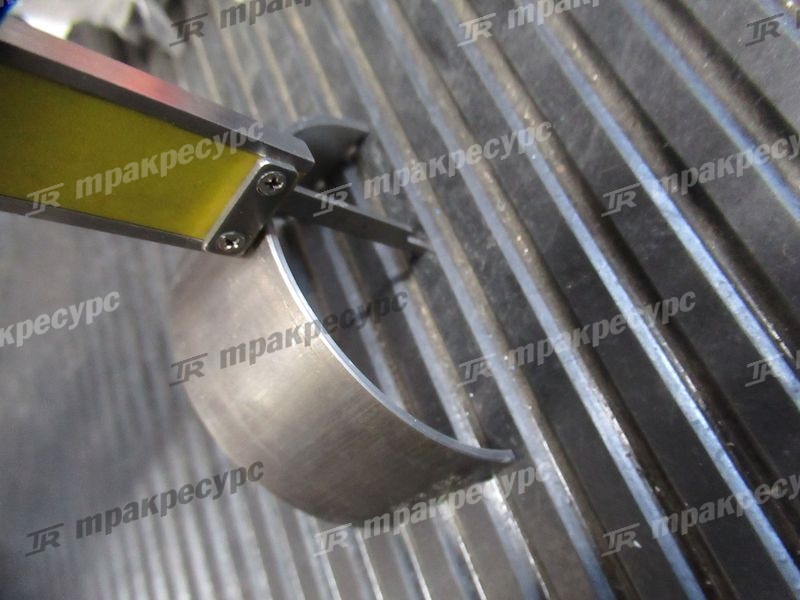Вкладыш шатунный 0.25 NISSAN QD32