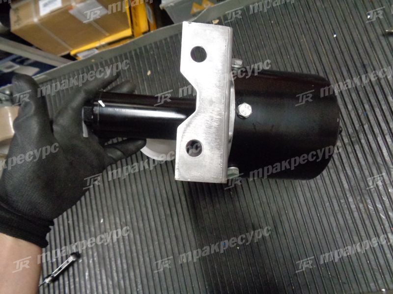 Цилиндр главный тормозной CDM833