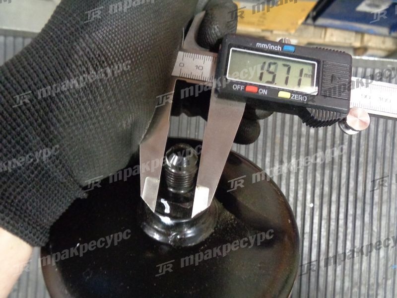 Цилиндр главный тормозной CDM833