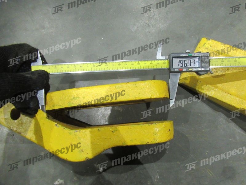 Зуб ковша в сборе с адаптером CDM833