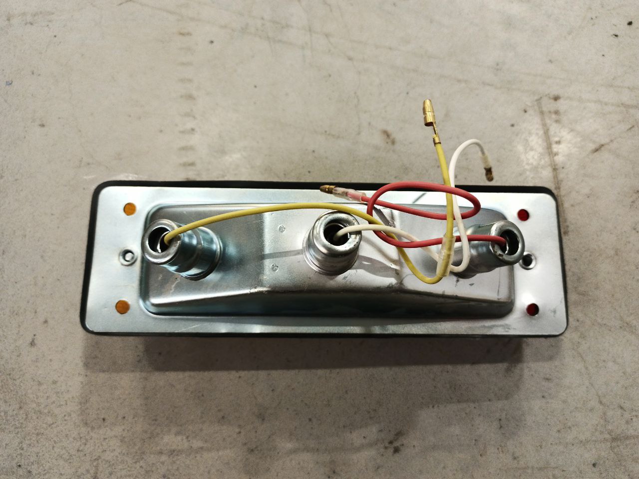 Фонарь комбинированный задний CDM833