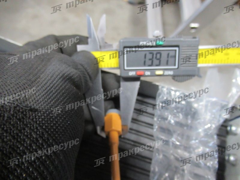 Трубка тормозная левая заднего моста CDM853-855