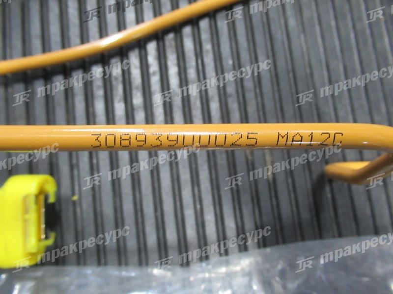 Трубка тормозная правая заднего моста CDM853-855