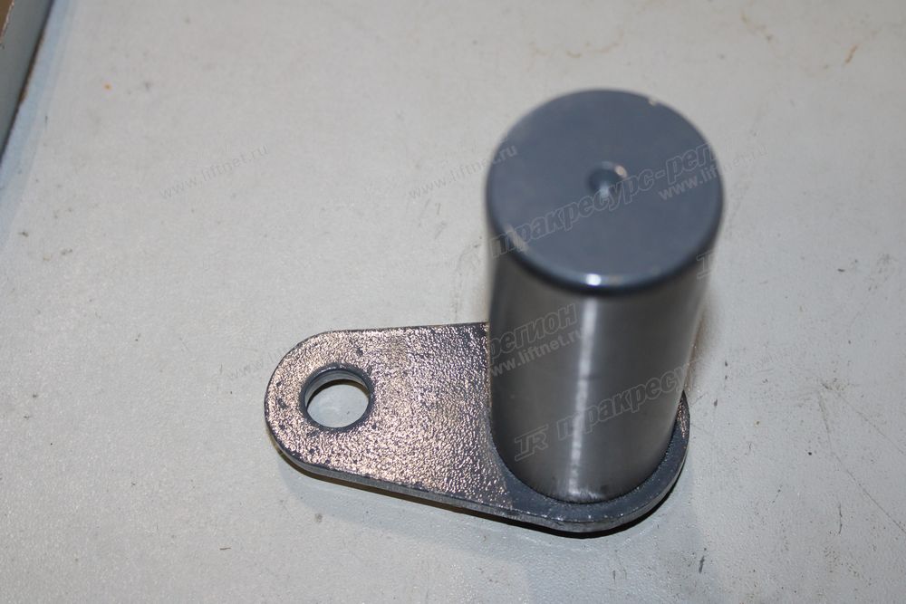 Палец цилиндра рулевого CDM855