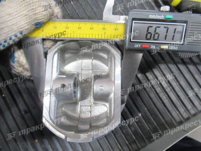 Поршень Nissan K25 0,5