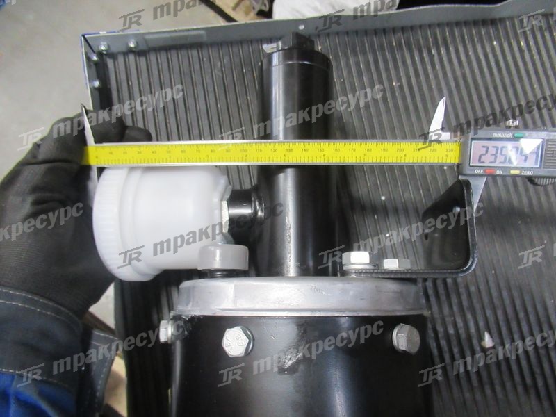 Цилиндр тормозной главный CDM853-855