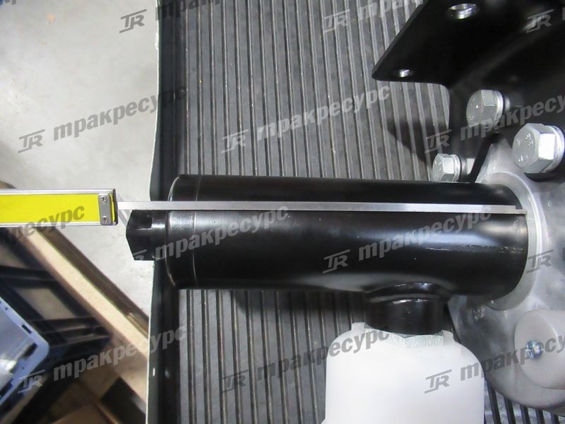Цилиндр тормозной главный CDM853-855