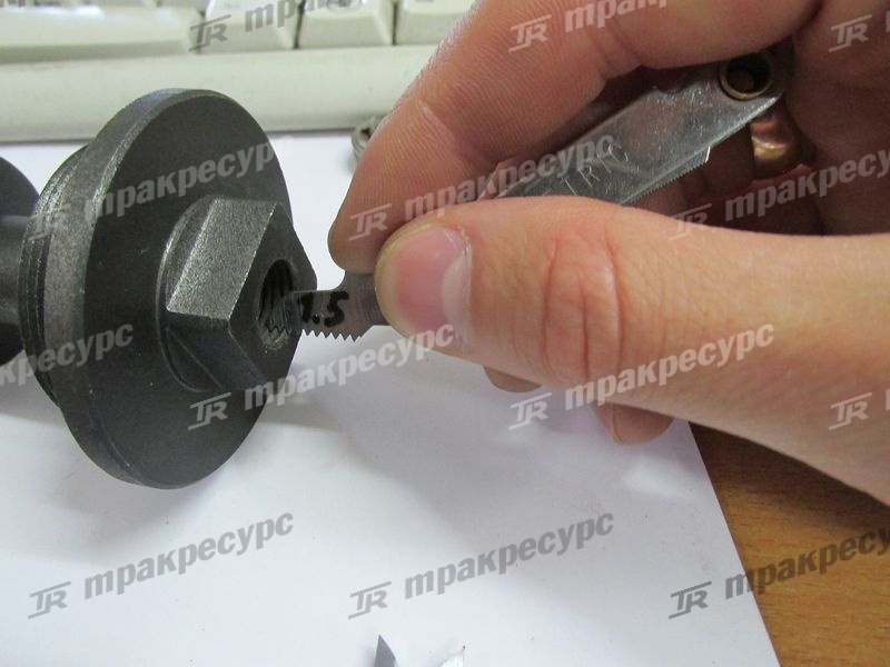 Фильтр всасывающий топливного бака CDM833