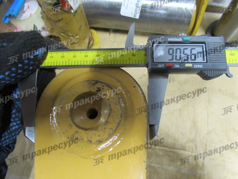 Палец d=70, L=361 CDM855