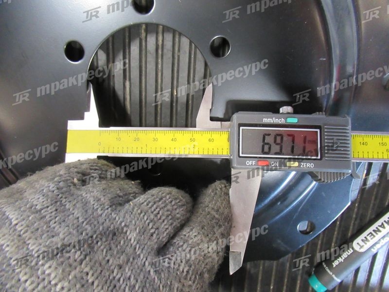 Диск ведущий гидротрансформатора 137B3-80211
