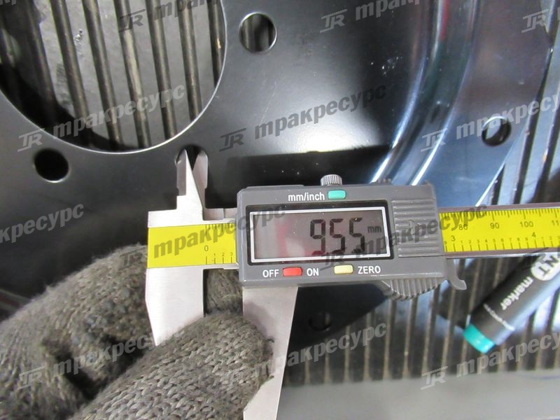 Диск ведущий гидротрансформатора 137B3-80211